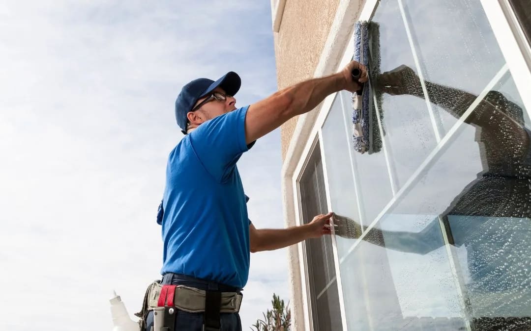 Achieving Crystal Clear Windows A Guide to Cleaning Windows Without Streaks2
