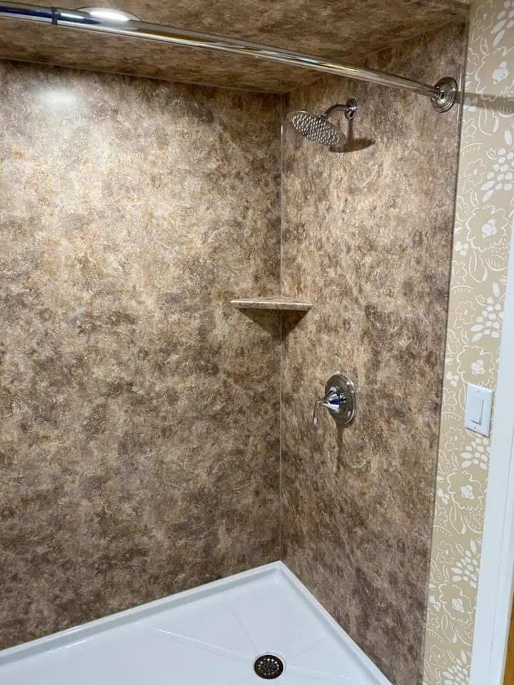 canyonrockglassdoorshowerenclosure_installation-Prime_Bath